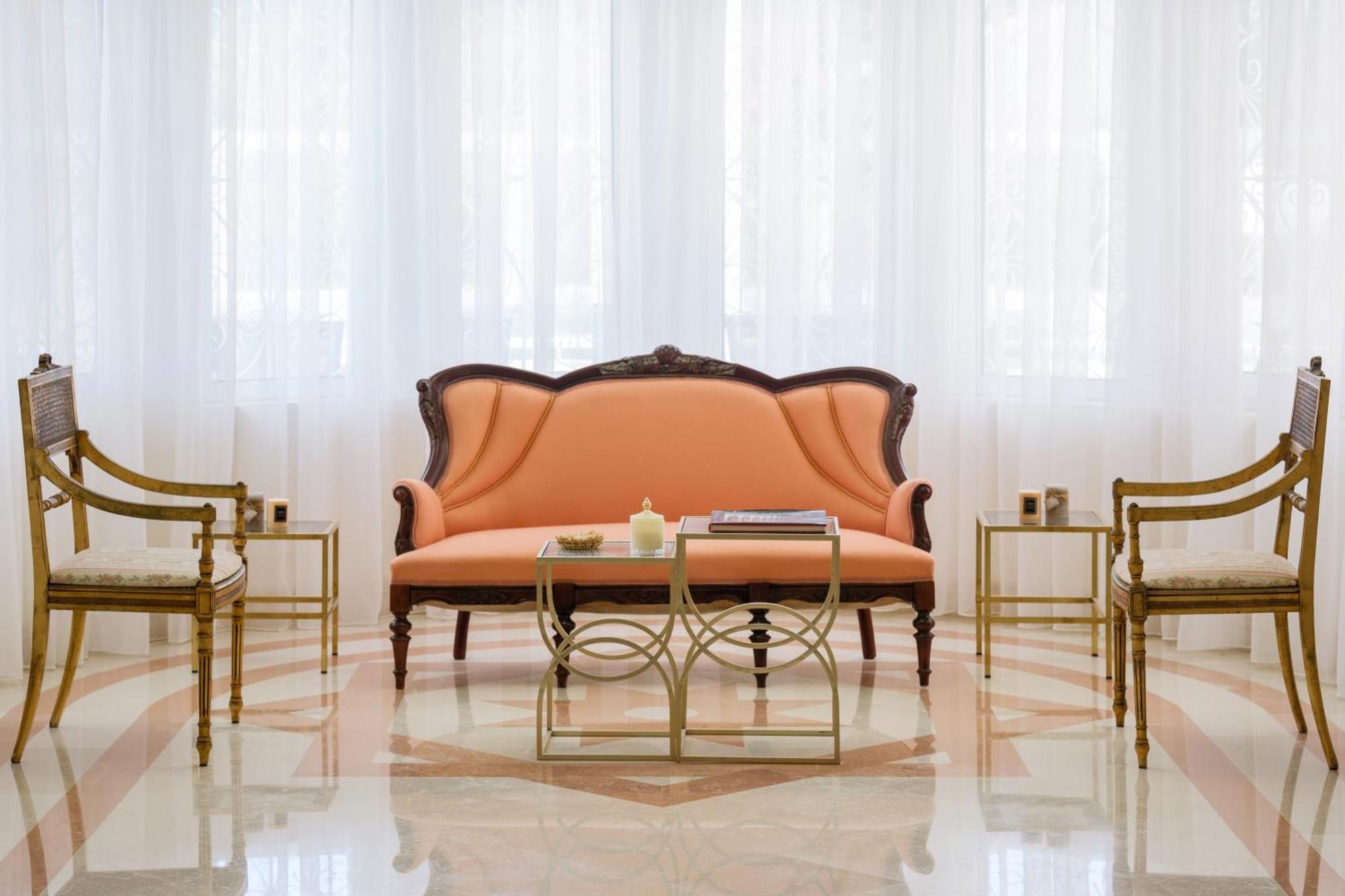 Cecilia Exclusive Corfu *