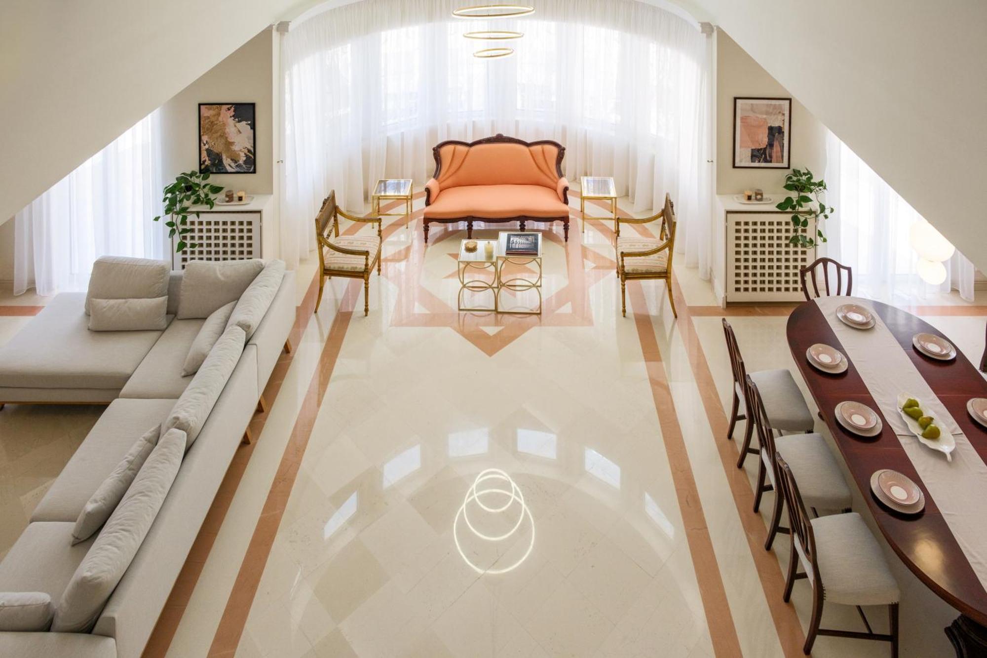 Cecilia Exclusive Corfu